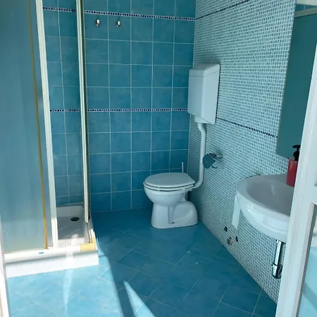 - Camera Matrimoniale - Bagno In
